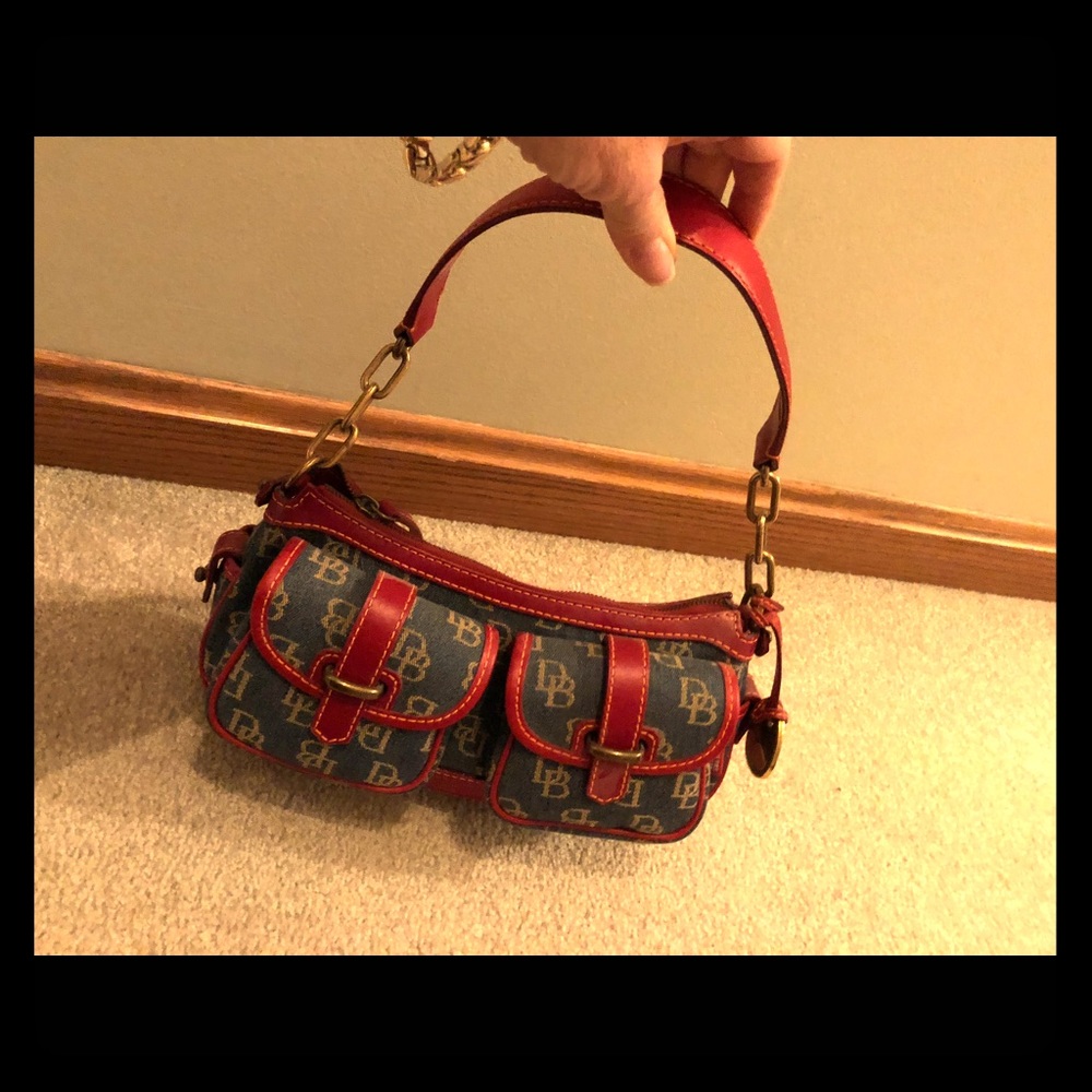 Dooney Bourke shoulder bag